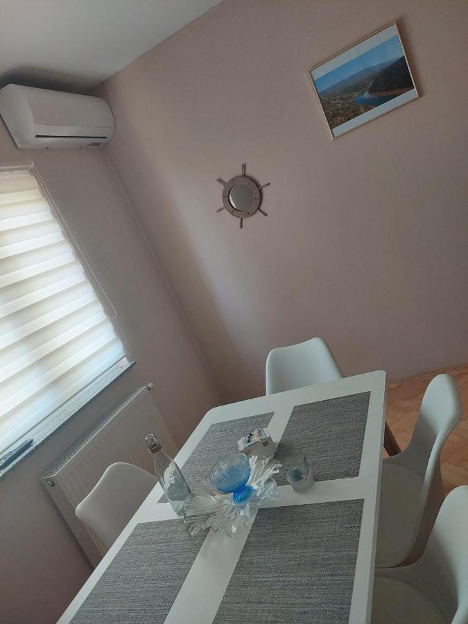 Apartments "Jope I Toni" Biograd Na Moru Dış mekan fotoğraf