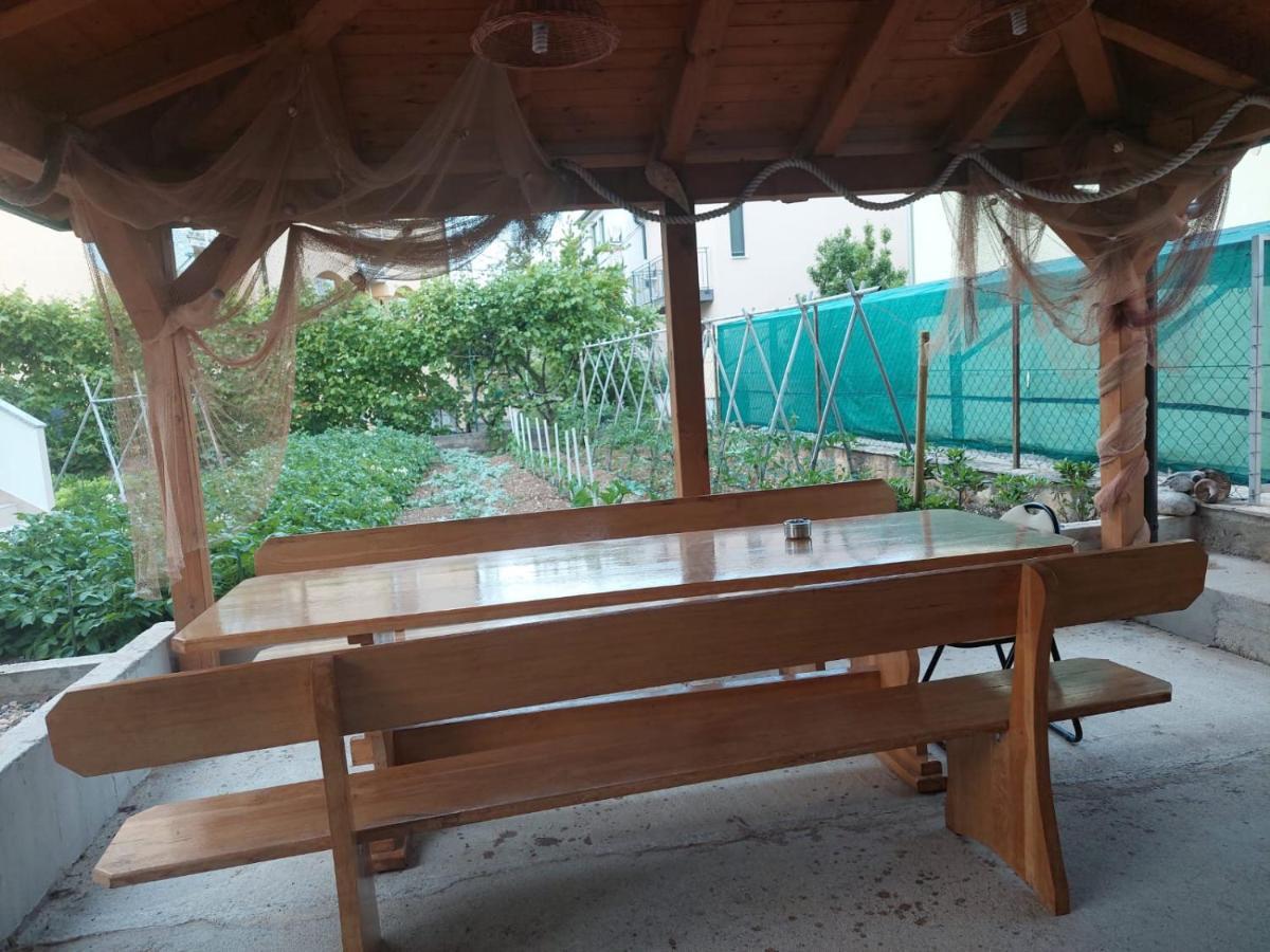 Apartments "Jope I Toni" Biograd Na Moru Dış mekan fotoğraf